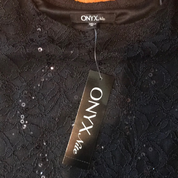 Lace and sequence tank - Picture 3 of 5